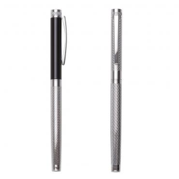 Caneta metal roller prata com detalhes coloridos